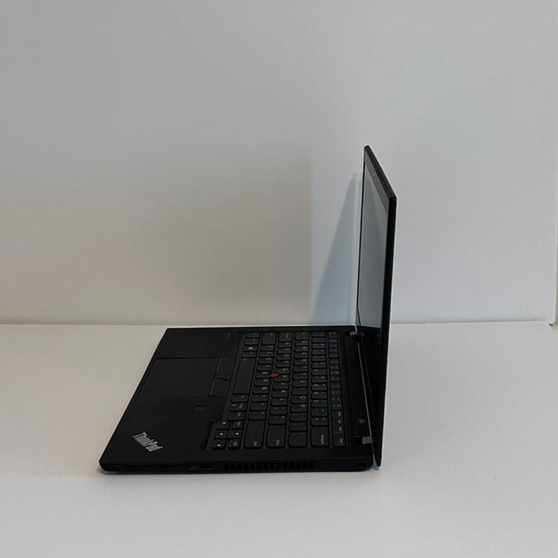 Refurbished Lenovo ThinkPad T14 G2 Core i7 11th Gen laptop with 16GB RAM and 512GB SSD in UAE